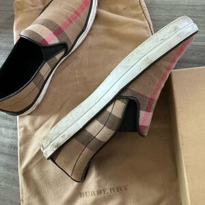 Classic Check Burberry Shoes